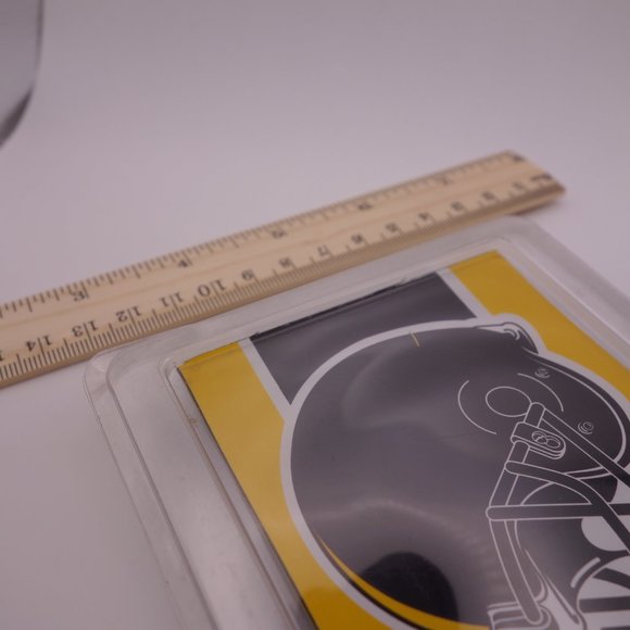 Pittsburgh Steelers Magnetic Sticker & Fan Waves Suction Cup Mounted Window Sign - Picture 11 of 11